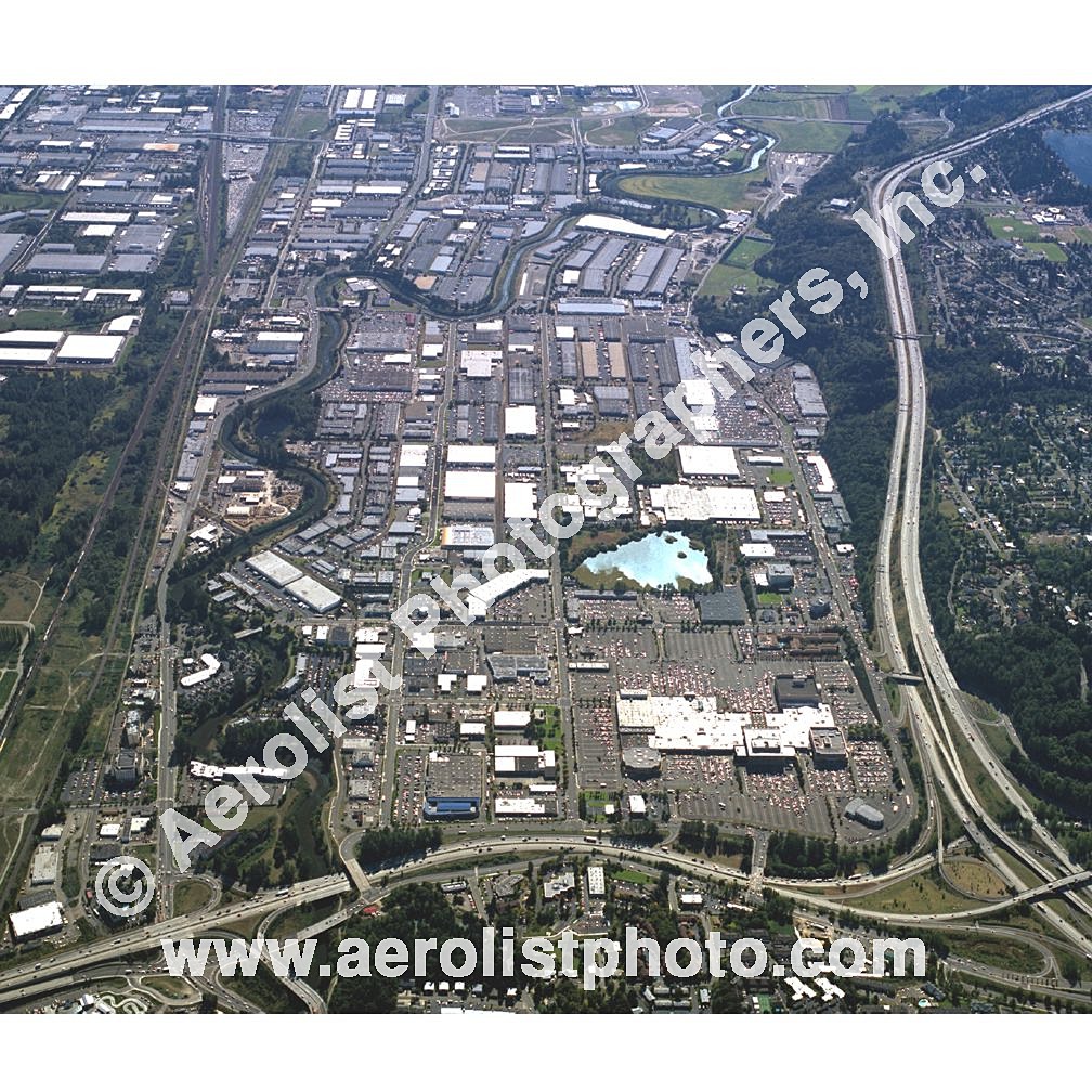 Tukwila-Southcenter 2001