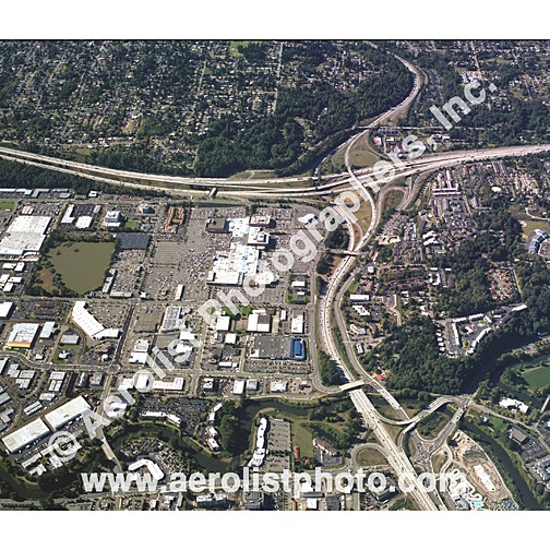 Tukwila-Southcenter 2001